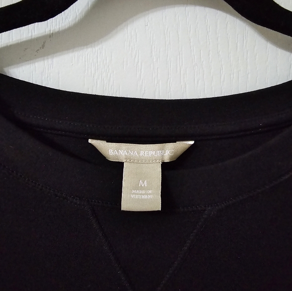 LIMITED EDITION๐ Banana Republic Sweatshirt - Picture 3 of 7